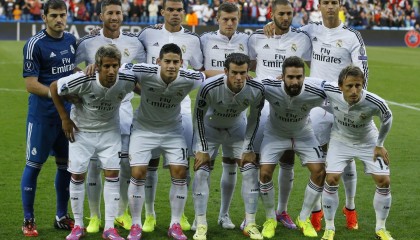 爱游戏体育下载|绿茵烽火再燃！中国足球小将2016队热身赛展露锋芒，昂扬斗志点燃未来希望