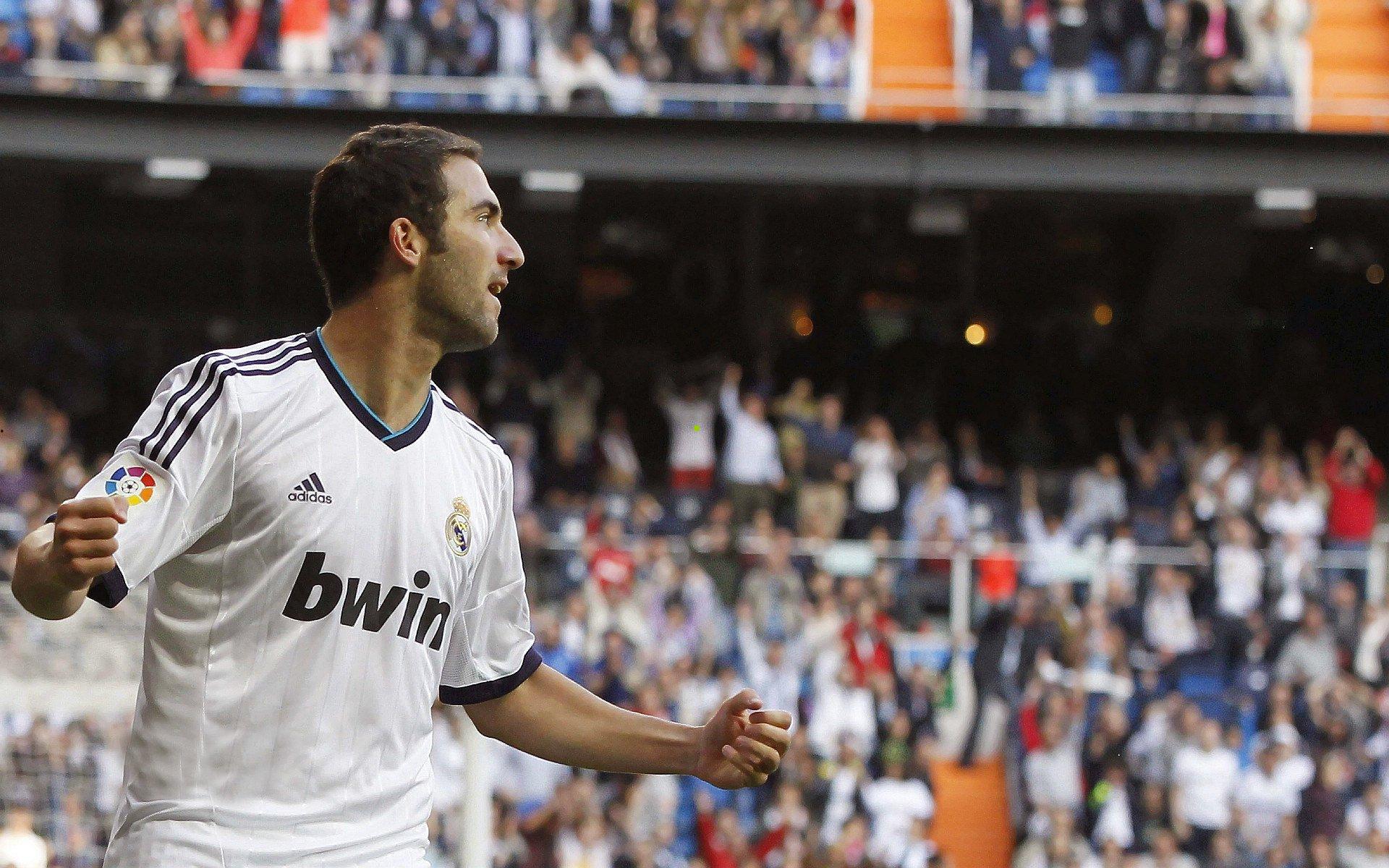 叙利亚足协突发重罚!永久开除核心卡尔宾,国足世预赛对手陷入深度内乱