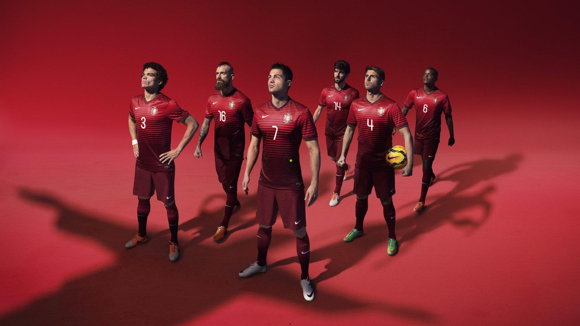 天下足球上周十佳球揭晓 苏超盐城李瑞龙中场吊射荣登第一